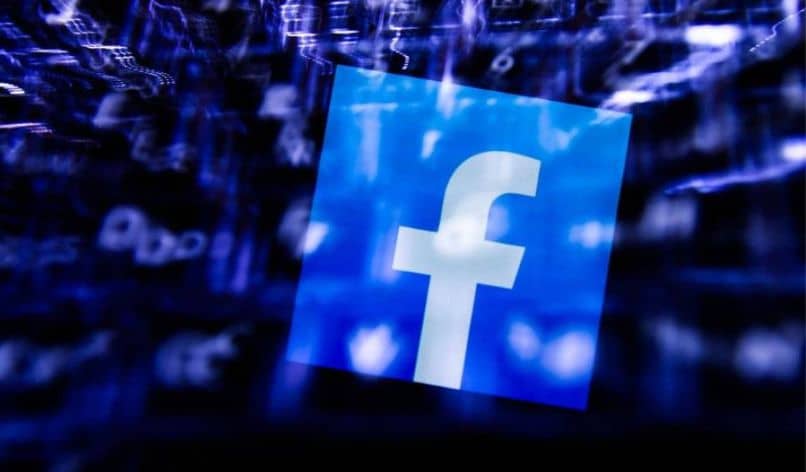 Facebook で自分のアクティブ ステータスを非表示または無効にする方法